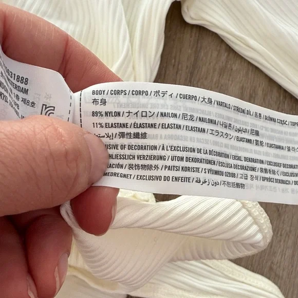 Abercrombie & Fitch Cream Ribbed Bodysuit - Picture 3 of 3